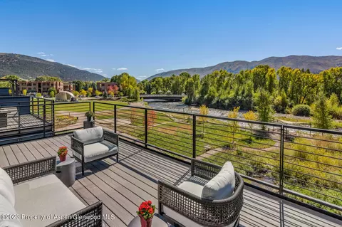 22860 Two Rivers Road Apt 370 Basalt Co 81621 Rd # 370, Basalt, CO 81621