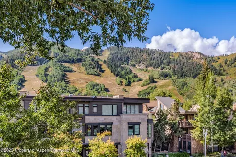 600 E Main Street Apt 408 Aspen Co 81611 St # 408, Aspen, CO 81611