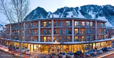 555 E Durant Avenue 4g Aspen Co 81611 Ave #4G, Aspen, CO 81611