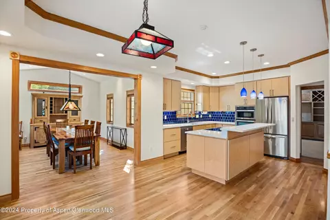 Kitchen - 350 Riverside Drive Basalt Co 81621 Dr, Basalt, CO 81621 photo 1 of 2