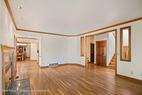 Living - 350 Riverside Drive Basalt Co 81621 Dr, Basalt, CO 81621 photo 3 of 5