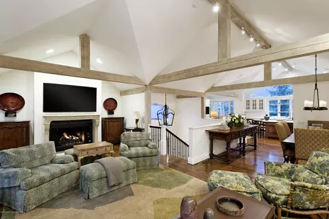 825 E Cooper Avenue Aspen Co 81611 Ave, Aspen, CO 81611 photo 2