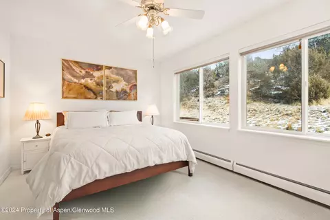 Bedroom - 16 Pine Ridge Road Basalt Co 81621 Rd, Basalt, CO 81621 photo 1 of 9