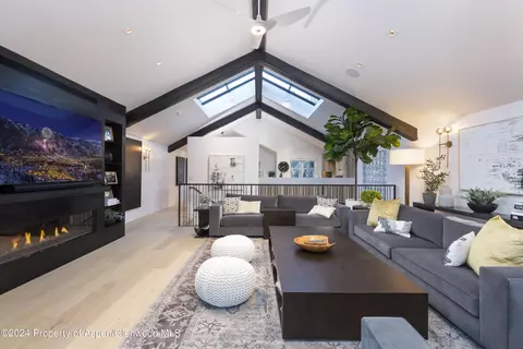 929 E Durant Avenue Aspen Co 81611 Ave, Aspen, CO 81611