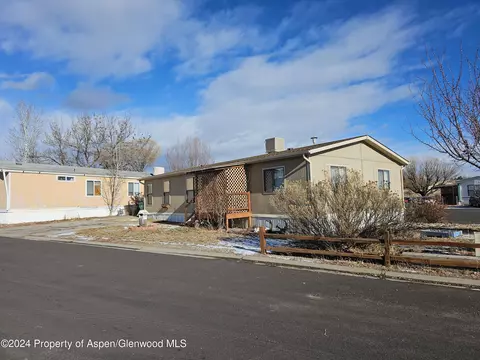 200 W 20th Street A25 Rifle Co 81650 St #A25, Rifle, CO 81650