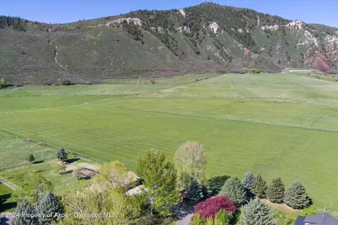 390 Apple Drive Basalt Co 81621 Dr, Basalt, CO 81621 photo 3