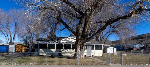 230 W 5th Street De Beque Co 81630 St, De Beque, CO 81630