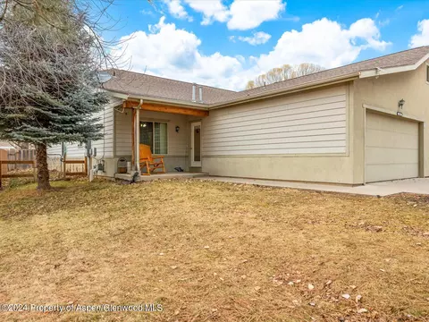 210 S Golden Drive Silt Co 81652 Dr, Silt, CO 81652