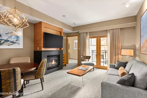 130 Wood Road 333 Snowmass Village Co 81615 Rd #333, Snowmass Village, CO 81615