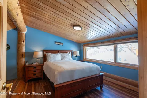 Bedroom - 491 Mclaughlin Lane Basalt Co 81621 Ln, Basalt, CO 81621 photo 3 of 12
