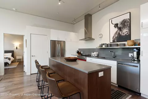 Kitchen - 202 Evans Road 204 Basalt Co 81621 Rd #204, Basalt, CO 81621 photo 2 of 2