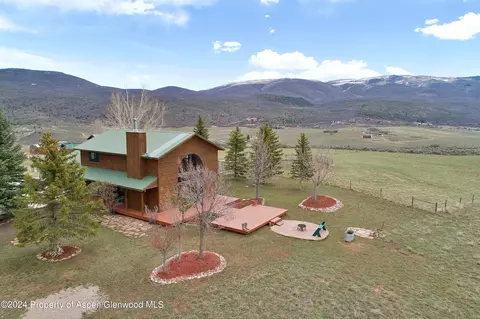 687 Heather Lane Glenwood Springs Co 81601 Ln, Glenwood Springs, CO 81601