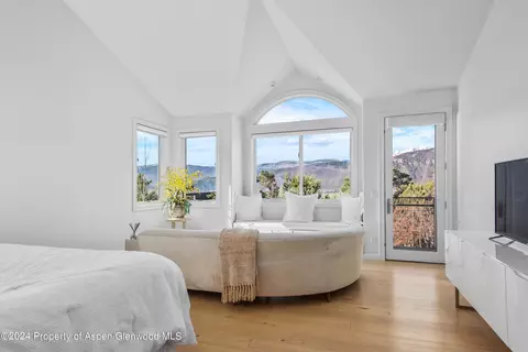 Bedroom - 781 Hillcrest Drive Basalt Co 81621 Dr, Basalt, CO 81621 photo 2 of 10