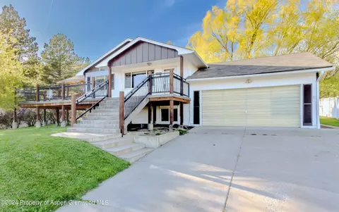 820 7th Street Meeker Co 81641 St, Meeker, CO 81641