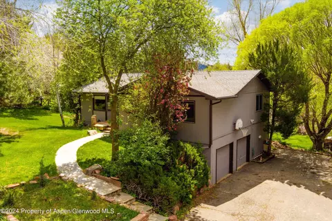 51 Rock Ledge Drive Glenwood Springs Co 81601 Dr, Glenwood Springs, CO 81601