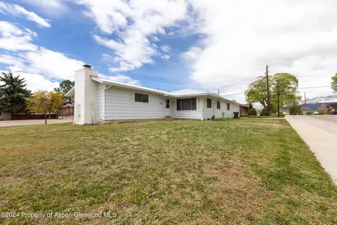 453 Prefontaine Avenue Rifle Co 81650 Ave, Rifle, CO 81650