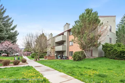 93 Meadow Wood Drive B2 Carbondale Co 81623 Dr #B2, Carbondale, CO 81623