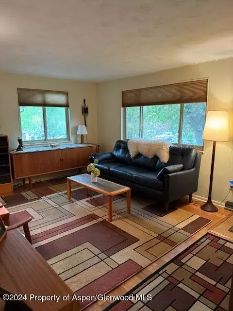 2202 Blake Avenue Glenwood Springs Co 81601 Ave, Glenwood Springs, CO 81601