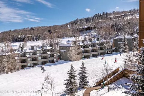 130 Wood Road Unit 438 Snowmass Village Co 81615 Rd UNIT 438, Snowmass Village, CO 81615