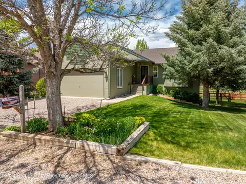 306 Summit Drive Carbondale Co 81623 Dr, Carbondale, CO 81623