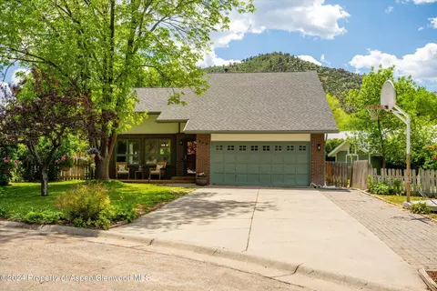 840 Aster Court New Castle Co 81647 Ct, New Castle, CO 81647