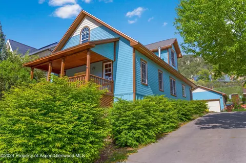 1208 Bennett Avenue Glenwood Springs Co 81601 Ave, Glenwood Springs, CO 81601