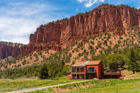Exterior - 299 Knight Road Basalt Co 81621 Rd, Basalt, CO 81621 photo 6 of 9