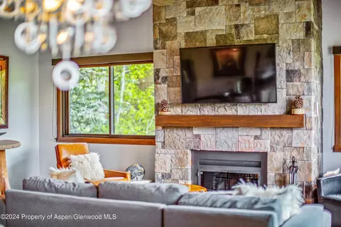 150 Snowmass Club Circle 1537 Snowmass Village Co 81615 Cir #1537, Snowmass Village, CO 81615