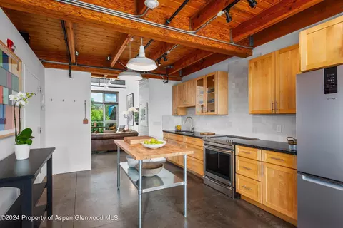 Kitchen - 28 Widget Street Apt 411 Basalt Co 81621 St # 411, Basalt, CO 81621 photo 3 of 4