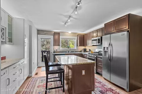 Kitchen - 37 Sagewood Court Basalt Co 81621 Ct, Basalt, CO 81621 photo 1 of 2