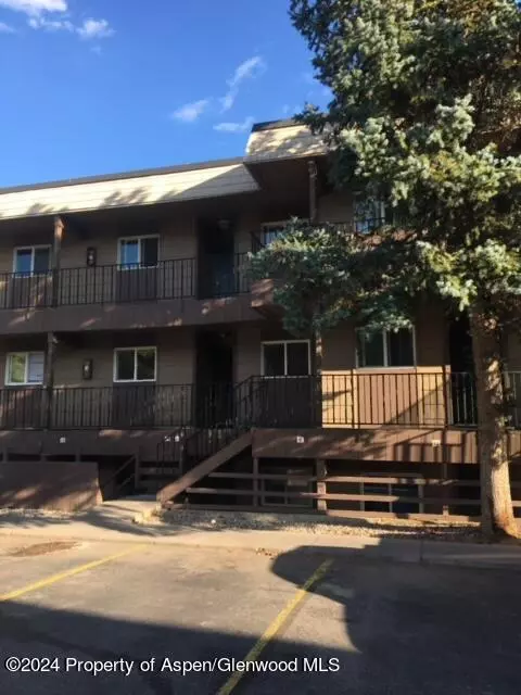 51519 Highway 6 24 A4 Glenwood Springs Co 81601 #A4, Glenwood Springs, CO 81601