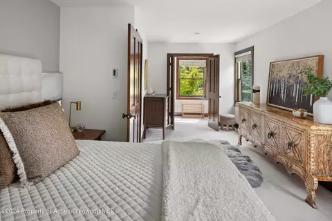 Bedroom - 32 Nathan Lane Basalt Co 81621 Ln, Basalt, CO 81621 photo 5 of 9