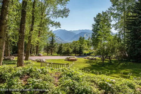 371 E Reds Road Aspen Co 81611 Rd, Aspen, CO 81611