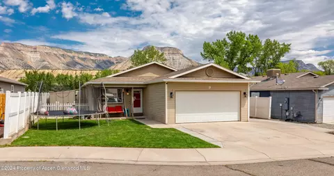 9 Aspen Court Parachute Co 81635 Ct, Parachute, CO 81635