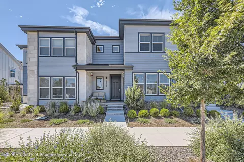 8054 Sterling Ranch Avenue Littleton Co Ave #80125, Littleton, CO 80125