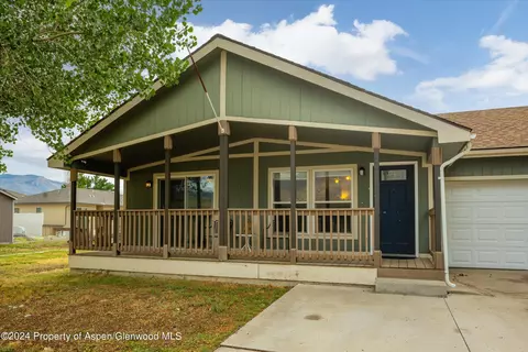 200 Yampa Avenue Parachute Co 81635 Ave, Parachute, CO 81635