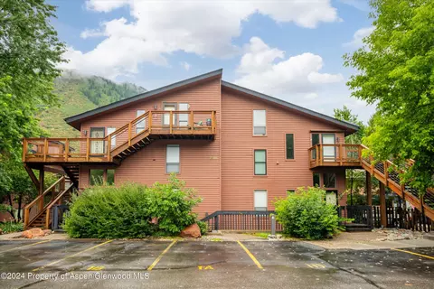 2501 Cisar Court 1b Glenwood Springs Co 81601 Ct #1B, Glenwood Springs, CO 81601