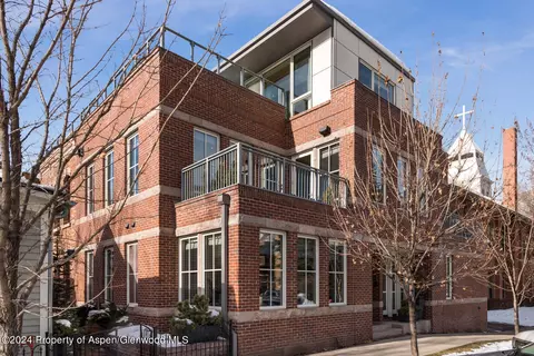119 S Hunter Street 534a Aspen Co 81611 St #534A, Aspen, CO 81611