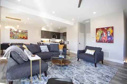212 Lewies Circle Carbondale Co 81623 Cir, Carbondale, CO 81623