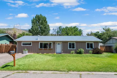 160 Navajo Carbondale Co 81623, Carbondale, CO 81623