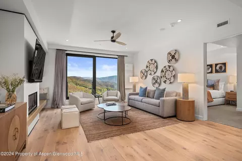 119 Wood Road 504 Snowmass Village Co 81615 Rd #504, Snowmass Village, CO 81615