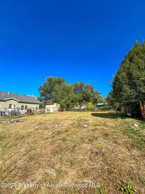 33 Eagle Falls Drive New Castle Co 81647 Dr, New Castle, CO 81647