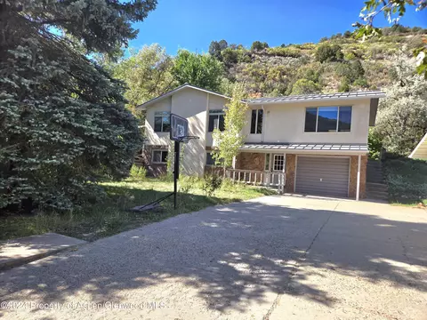 815 Red Mountain Drive Glenwood Springs Co 81601 Dr, Glenwood Springs, CO 81601
