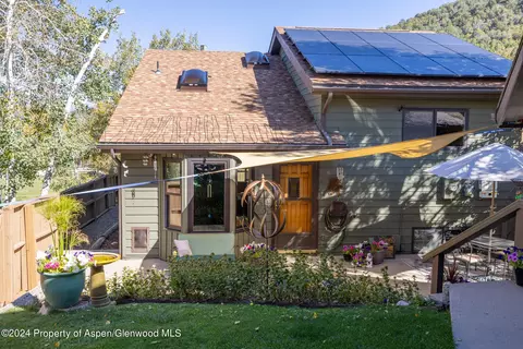 43 N Meadow View Court Glenwood Springs Co 81601 Ct, Glenwood Springs, CO 81601
