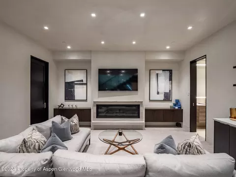 1154 E Cooper Avenue Aspen Co 81611 Ave, Aspen, CO 81611 photo 25