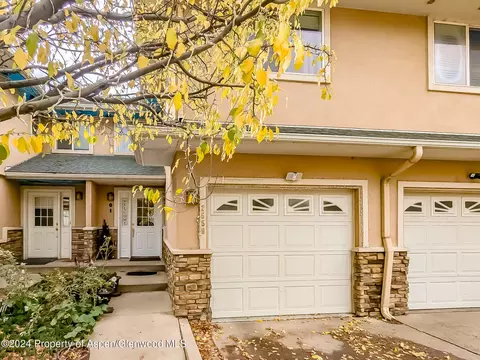 2559 S Grand Avenue Glenwood Springs Co 81601 Ave, Glenwood Springs, CO 81601