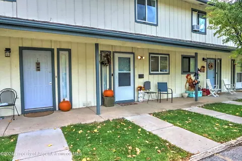 525 Midland Avenue Apt 2 New Castle Co 81647 Ave # 2, New Castle, CO 81647