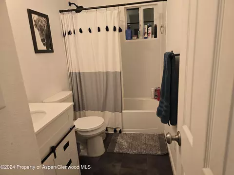 Bath - 508 E Rio Blanco Avenue Rangely Co 81648 Ave, Rangely, CO 81648 photo 1 of 2