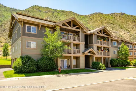 488 River View Drive 409 New Castle Co 81647 Dr #409, New Castle, CO 81647