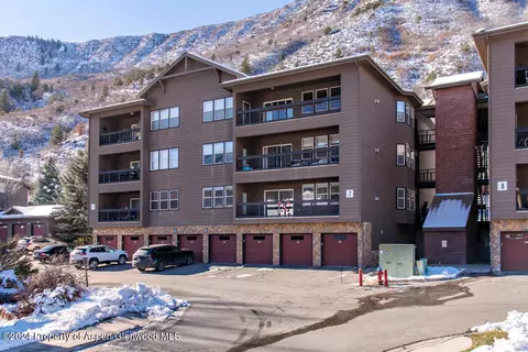 2701 Midland Avenue 0711 Glenwood Springs Co 81601 Ave #0711, Glenwood Springs, CO 81601